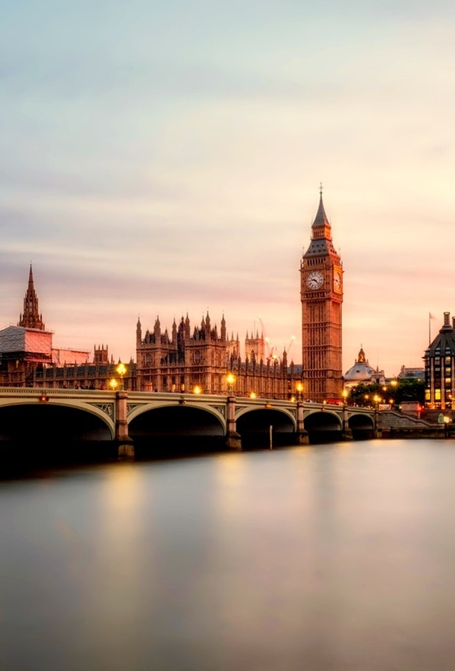 The 15 Best Student Cities in the UK (2024)