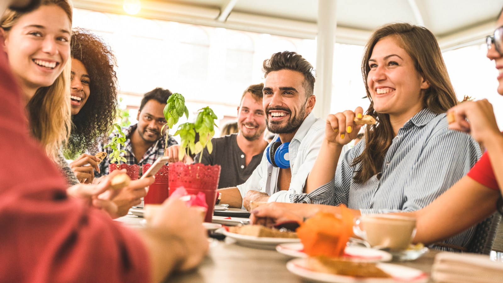 International Student Guide: Settling In and Meeting People